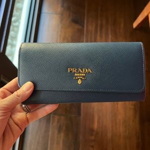 Prada Saffiano Metal Bluette wallet